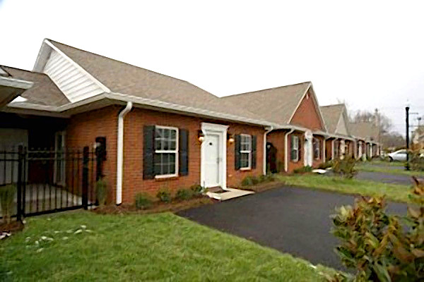 Magnolia Apartments For Lease